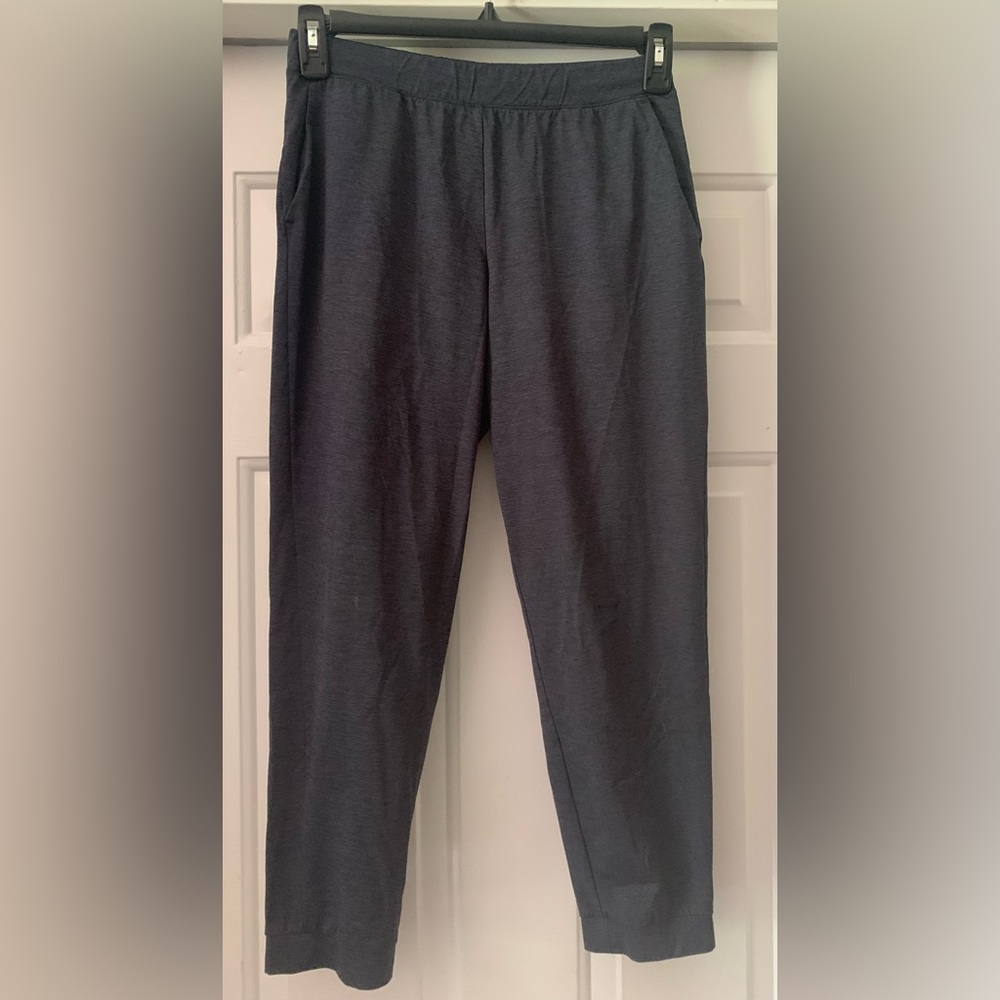 Uniqlo women’s size M joggers